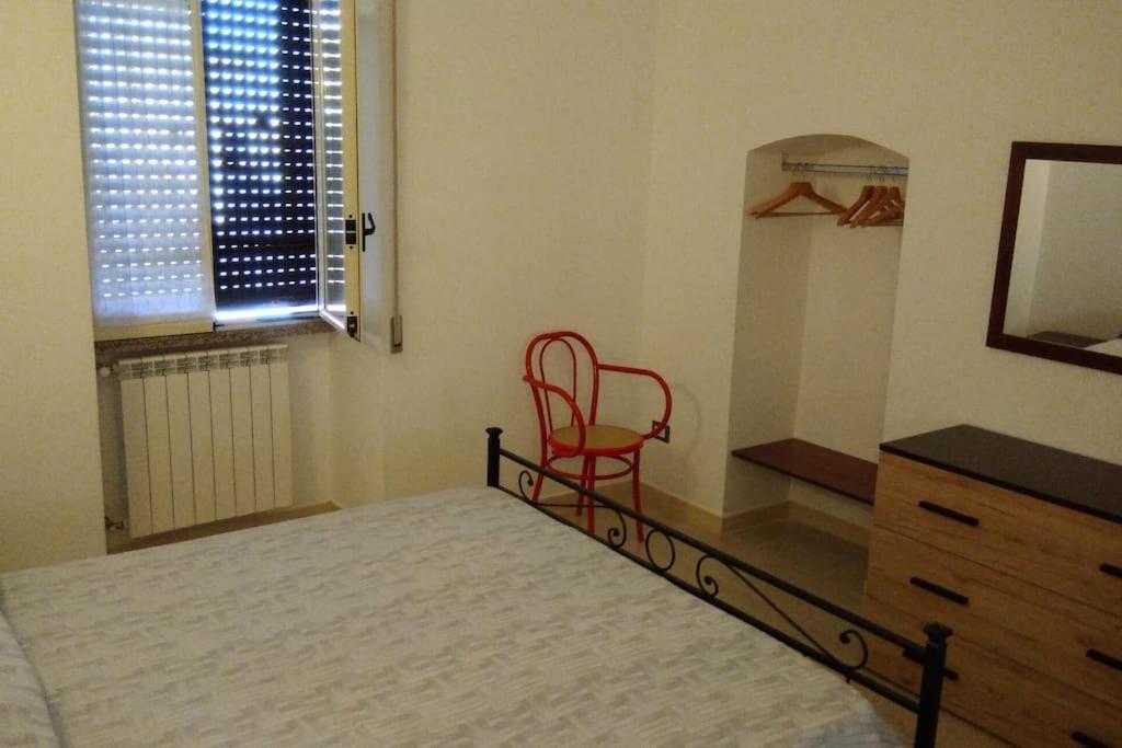 Appartamento Centralissimo Mottola Esterno foto