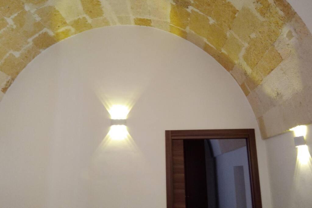 Appartamento Centralissimo Mottola Esterno foto